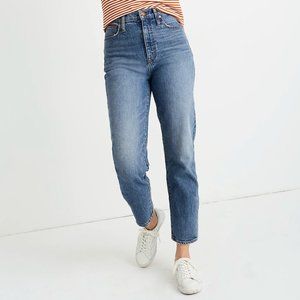 Madewell Classic Straight Jeans in Peralta Wash